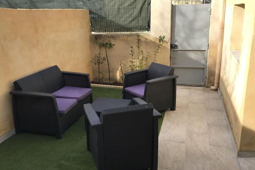 Studios Moderne Et Spacieux Morieres-les-Avignon Esterno foto